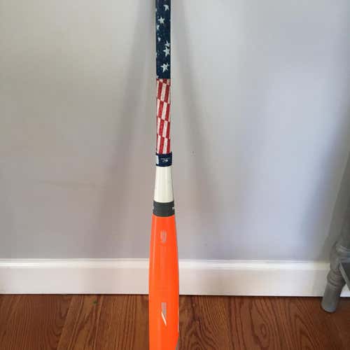 Kid Pitch (9YO-13YO) 2013 Composite Mako (-11) 19 oz 30" Bat