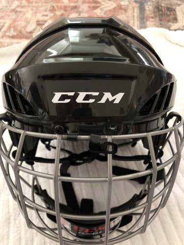 Black Used Medium CCM FL40 Helmet