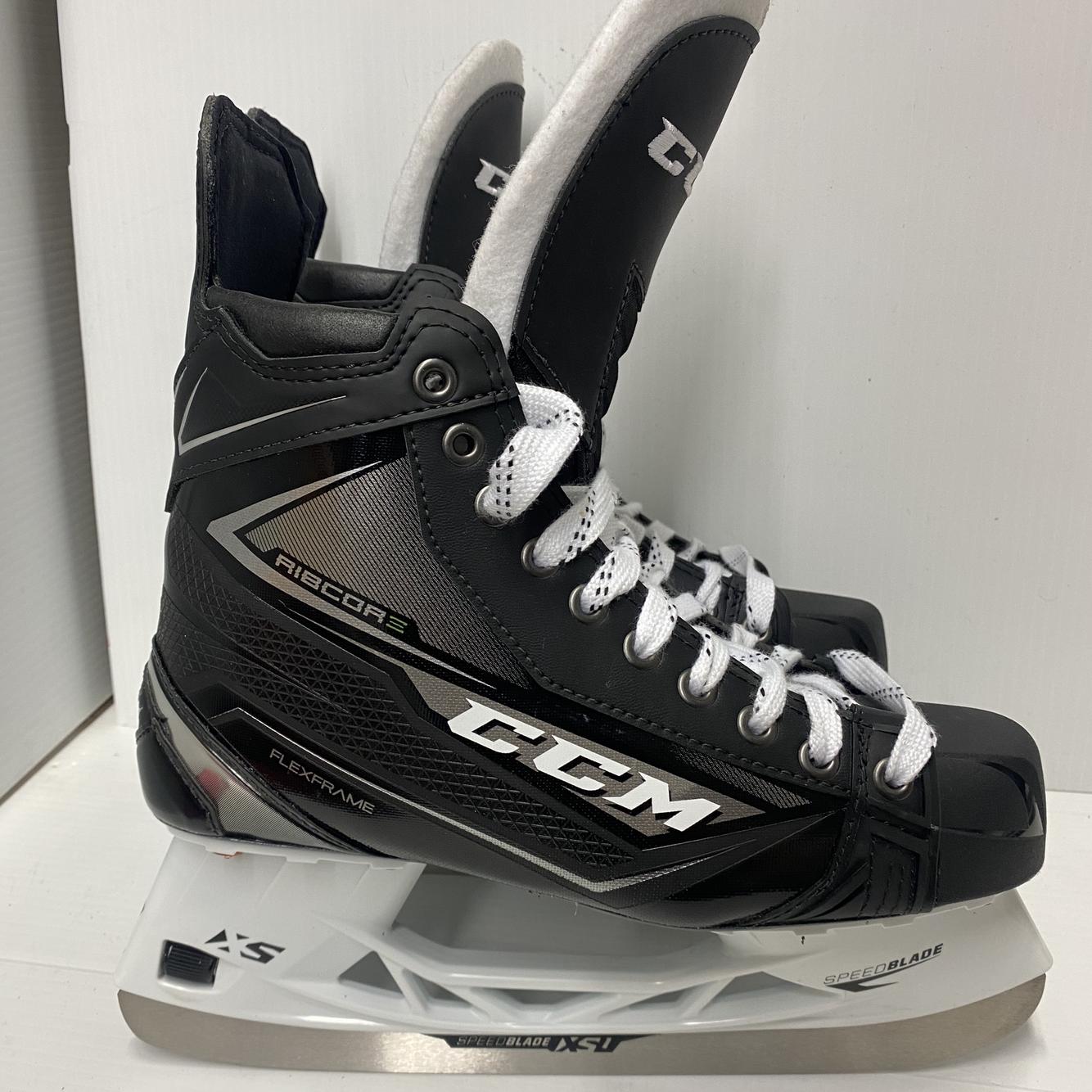 Senior CCM Ribcor 80K Wide Width Pro Stock Size 8.5 Hockey Skates