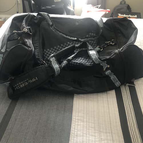 Used Maverik Lacrosse Bag Great Condition