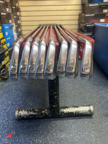 Used Men's TaylorMade Right Handed 2011 Tour Preferred MB Iron Set 3-PW Extra Stiff Flex Steel Shaft