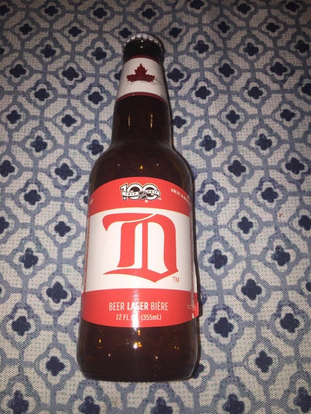MOLSON DETROIT RED WINGS BEER BOTTLE