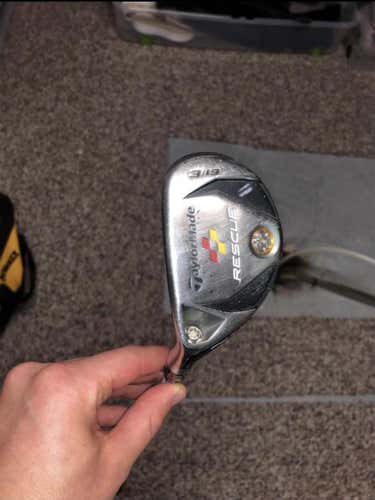 Left Hand Taylormade Rescue/ Hybrid Golf Club