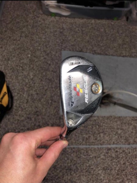 Left Hand Taylormade Rescue/ Hybrid Golf Club