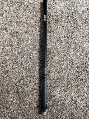 Like New Maverik Union Shaft Shaft