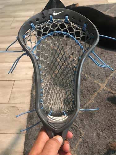 BNWT Gray Nike CEO Strung