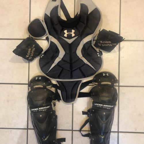 Youth Under Armour Victory Series Catcher's Set