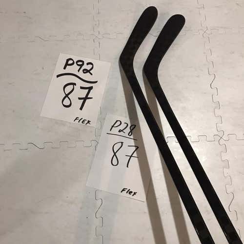 Senior Right Handed Nexus 2N Pro Mid Pattern Hockey Stick