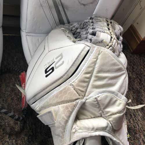 Senior 2s pro gloves