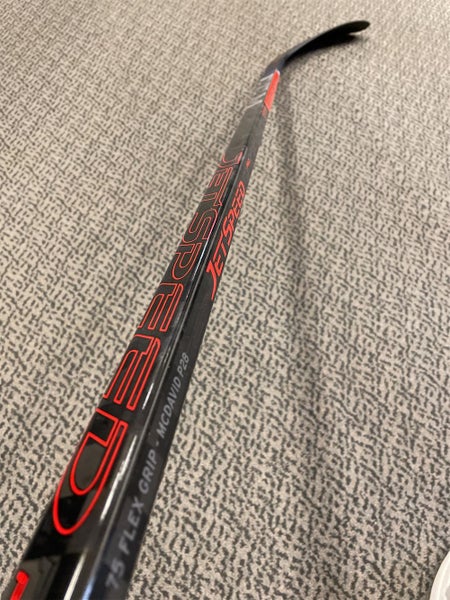Senior Left Hand Jetspeed FT3 Pro P28 75 Hockey Stick
