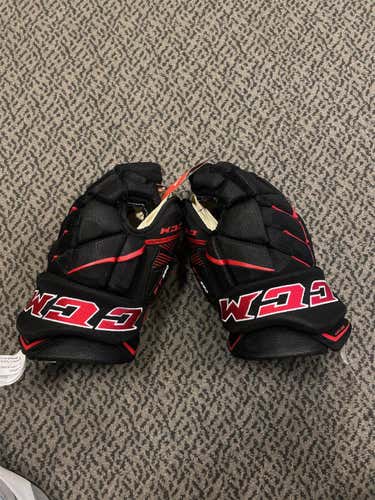 Black Senior CCM JetSpeed FT390 14" Gloves