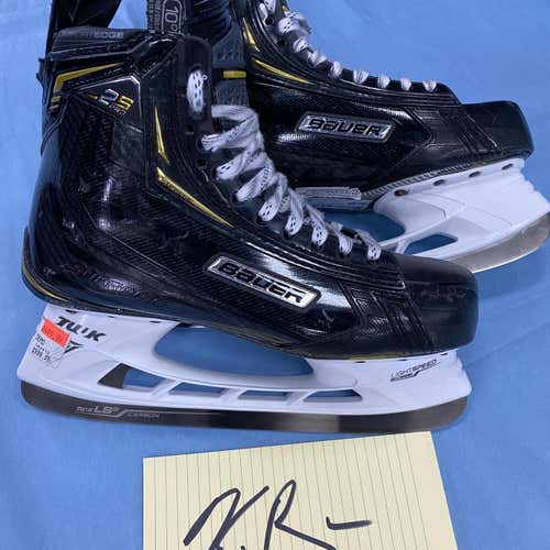 DEMO Senior Bauer Supreme 2S Pro Size 10D Hockey Skates