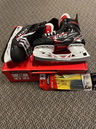 Senior CCM JetSpeed FT2 Regular Width Size 10 Hockey Skates