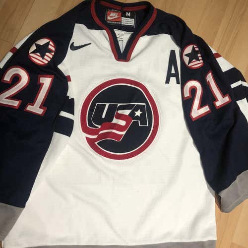 Team USA Granato Medium Nike Jersey