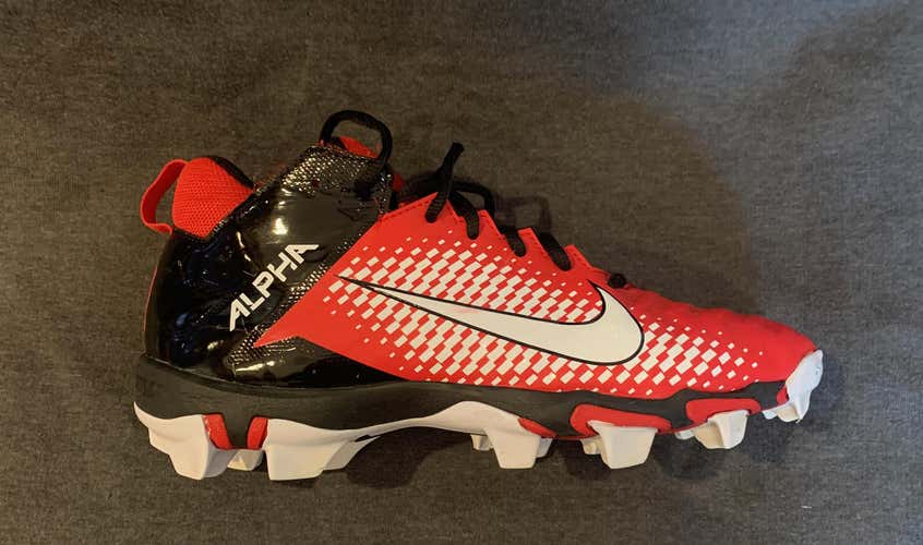 Nike Alpha Menace 2 Used Adult Size 7.5 (Women's 8.5) Cleats