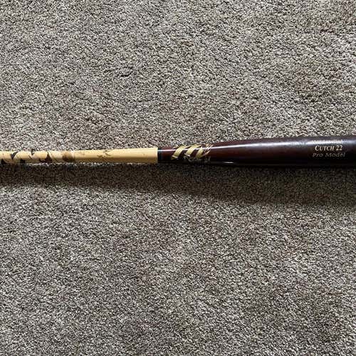 Marucci 33”/30oz Wood Bat Cutch 22