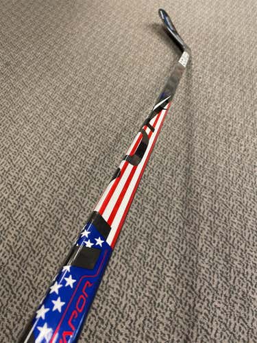 Intermediate Left Hand Vapor FlyLite P92M 55 Flex Hockey Stick