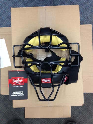 New Rawlings Umpire Mask