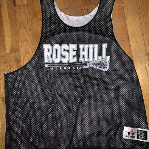 Black And White Reversible Rose Hill Pinnie