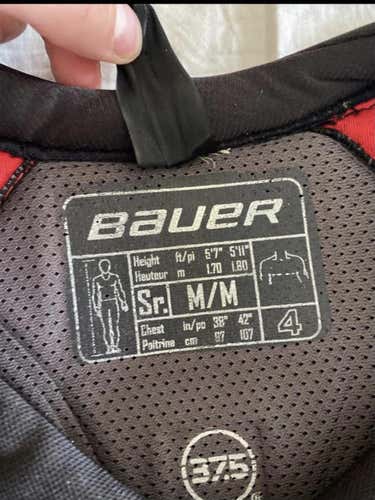 Senior Medium Bauer Vapor 1X  Shoulder Pads