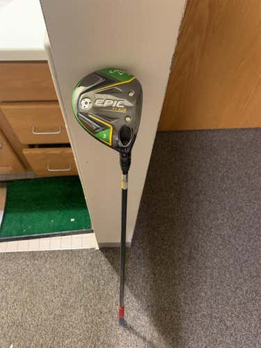 Men's Right Handed Epic Flash Stiff Flex 3 Wood Fairway Wood