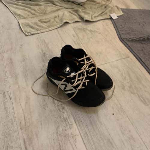 Black Kid's Molded Cleats Low Cut