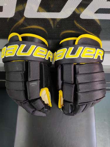 New Bauer Pro Team Gloves Various Colors and Sizes