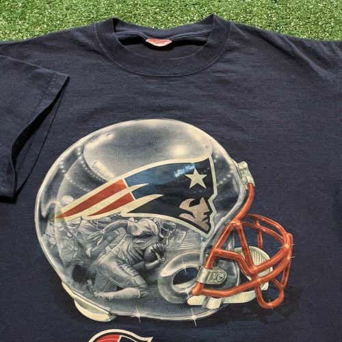 New England Patriots T Shirt Mens XL Adult Blue NFL Football Helmet Logo Retro