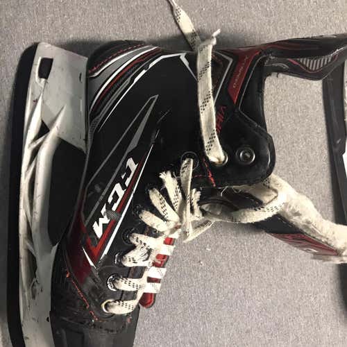Senior CCM JetSpeed Vibe Regular Width Size 7 Hockey Skates W/New Steel