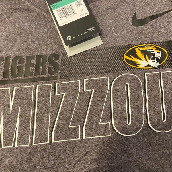 Missouri Tigers MIZZOU Gray Adult XL Nike T-Shirt * NWT