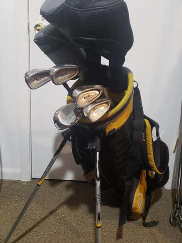 Cleveland Tour Action irons Callaway woods Adams Driver RH (Full Set) W/Titleist Bag