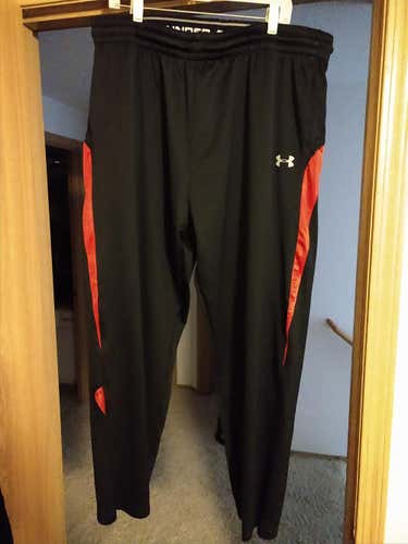 Black and Red XL Under Armour Pants