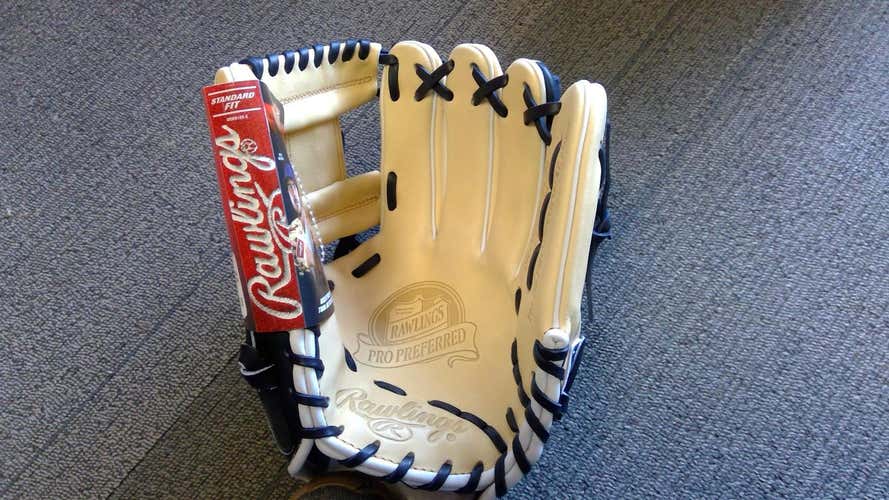 New Rawlings Right Hand Throw Pro Preferred Baseball Glove 11.5"