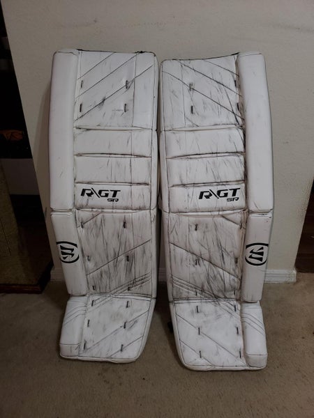 36"+ 1.5 Warrior Ritual GT Goalie Leg Pads. Good Condition