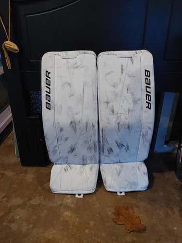 33" Bauer Supreme 3S Goalie Leg Pads