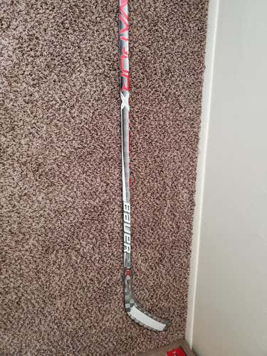 Used Senior Bauer Right Handed Vapor 1X Hockey Stick