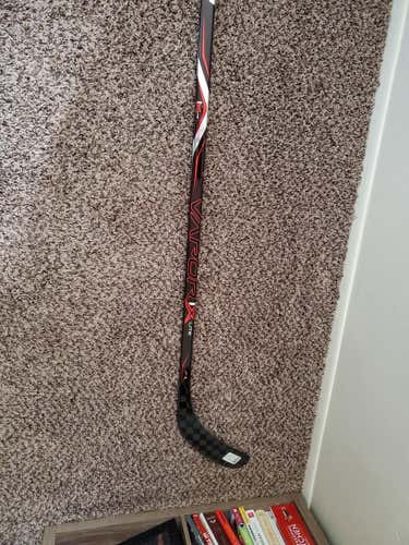New Senior Bauer Right Handed Vapor 1X Lite Hockey Stick