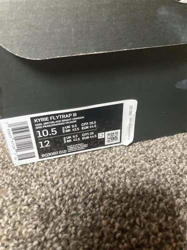 Silver Men's Size Men's 10.5 (W 11.5) Nike Shoes