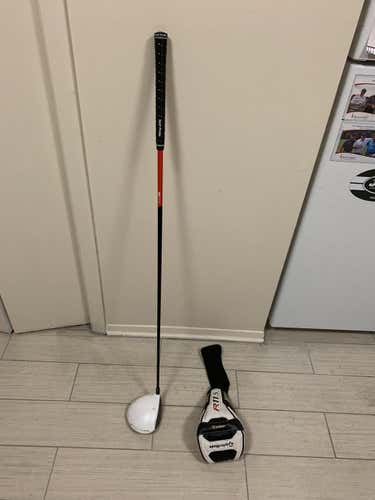 Used Men's TaylorMade Right Handed R11s Driver Senior Flex Adjustable Loft