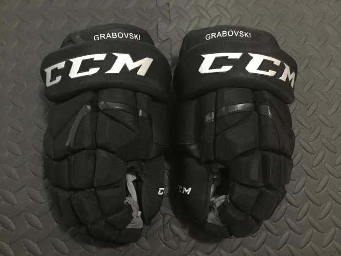 New CCM HG12 Gloves 14"
