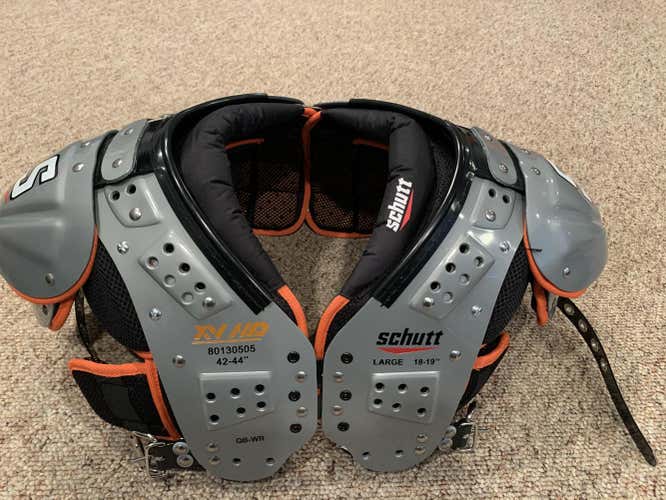 New Large Schutt XV HD Shoulder Pads