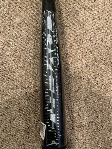 New Mizuno Covert Bat 33"