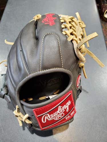 New Rawlings Right Hand Throw GXLE Gamer Baseball Glove 11.5"