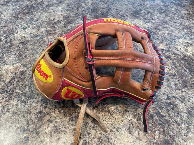 Trade@Ballplayer60825 Wilson A2000 11.75"