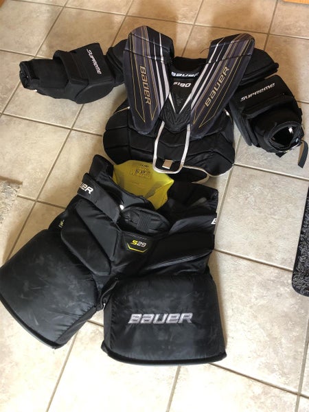 Senior Small Bauer Goalie Chest Protector