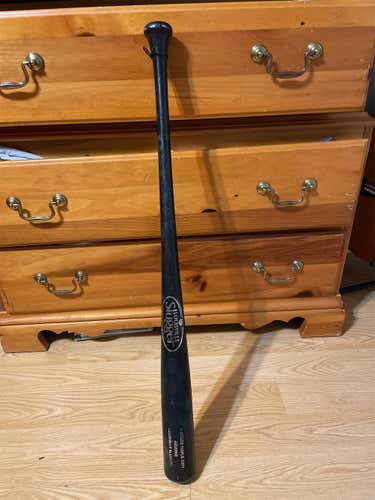 High School/College Wood C271 (-3) 30 oz 33" Bat