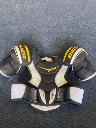 Junior Medium Bauer Supreme 150  Shoulder Pads