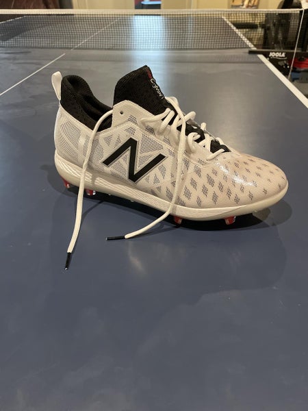White New Adult Men's Size 11 (Women's 12) Molded Cleats New Balance Compv1