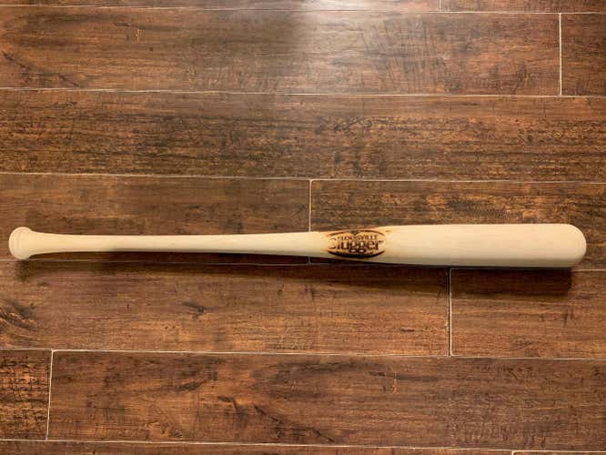 New Louisville Slugger Maple 243 - 33.5"
