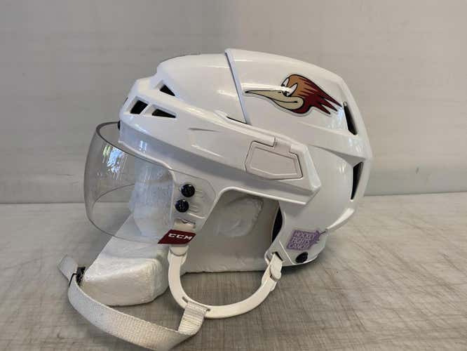 CCM Vector V08 Pro Stock Hockey Helmet Medium White CCM Visor 8995